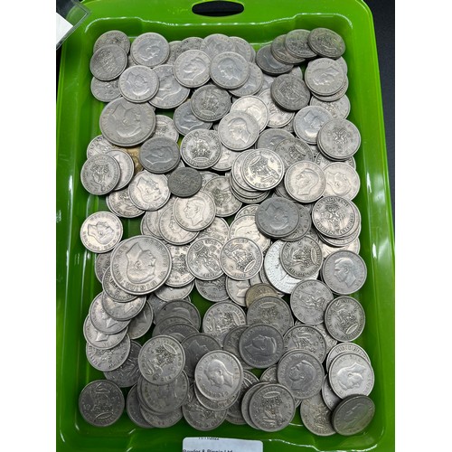 165 - Collection of mixed world coins to include crowns, some silver coins and Britains first decimal coin... 