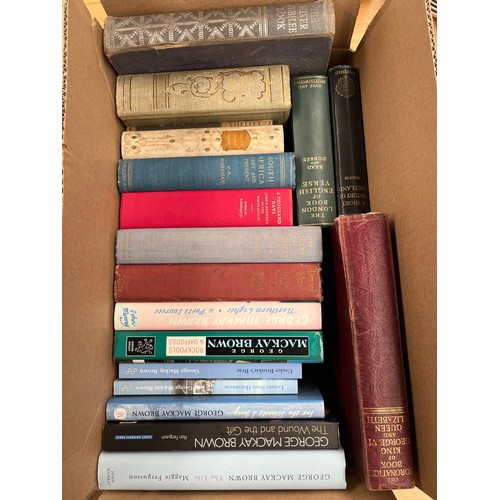 94A - Collection of books to include Bernard Shaw, South Africa Past & Present, Scott's Poetical Works, Sh... 