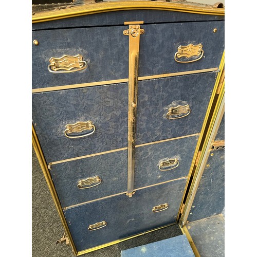 318 - Vintage travel trunk [Mendel Trunk] with fitted interior drawers and coat stand, complete with origi... 