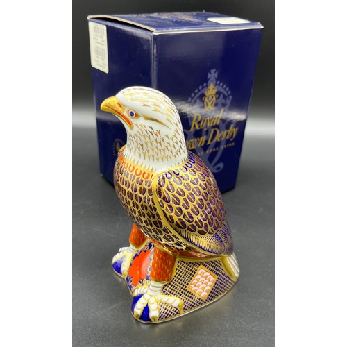 118 - Royal Crown Derby paperweight Bald Eagle. [16.5cm high] Comes with box.