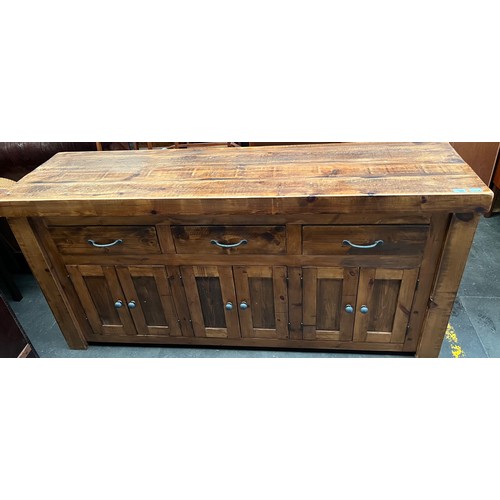 346 - Contemporary rustic country house sideboard, the rectangular top above three short drawers and three... 