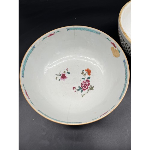 419 - Two 19th century Chinese porcelain bowls both detailed with hand painted designs. One designed with ... 