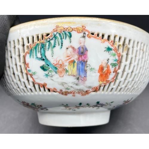 419 - Two 19th century Chinese porcelain bowls both detailed with hand painted designs. One designed with ... 