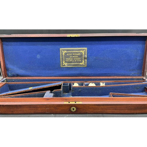 414 - 19th century Gun Case produced by Richard Burnard Gun maker, Pilgrim Street, Newcastle on Tyne. Maho... 