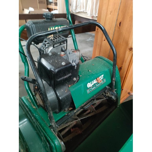 203 - Qualcast Classic petrol 43 s lawn mower with box