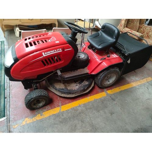 210 - Lawn flite sit on petrol tractor lawn mower