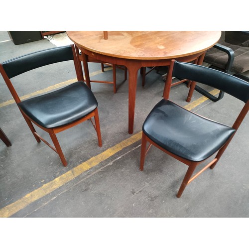 305 - Mid century McIntosh Kirkcaldy table with 6 matching chairs