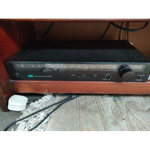 374 - Large selection of cd hifi separates and speakers includes pioneer together with 2 large realistic s... 