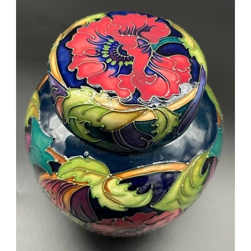 555 - Limited edition Moorcroft lidded preserve pot. Designed by Rachel Bishop. 'Othello' [226/500] [15.5c... 