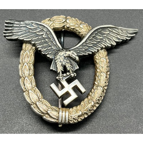 546 - WW2 German Luftwaffe Pilots badge, C.E. Juncker Berlin SW68 Stamped to the back of the eagle motif. ... 