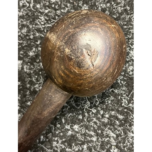 549 - Antique African Knobkerrie war club. [61cm in length]