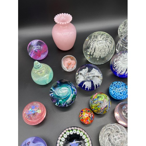 594 - A Quantity of mixed art glass paperweights to include Selkirk glass, Caithness, Edinburgh and Strath... 