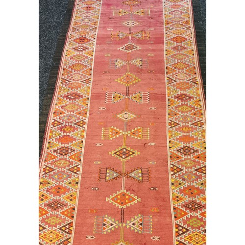 734 - Hand made Persian runner [220x58cm]