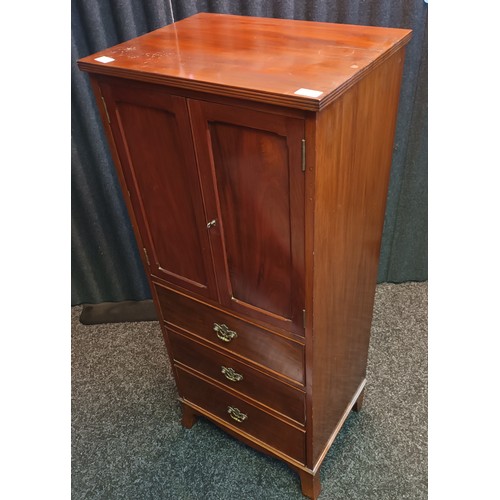 813 - 19th Century Small linen press with 3 fitted drawers. [123x52x40cm]