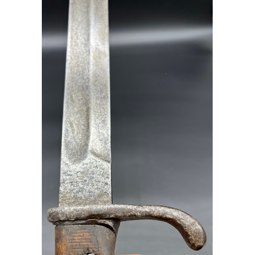 816 - A WW1 Military Bayonet German Mauser. [49.5cm in length]