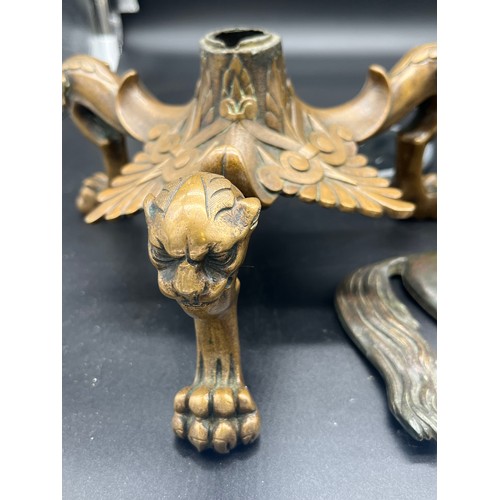 624 - A Selection of Bronze and Brass collectables to include Bronze tri leg stand designed with puma head... 