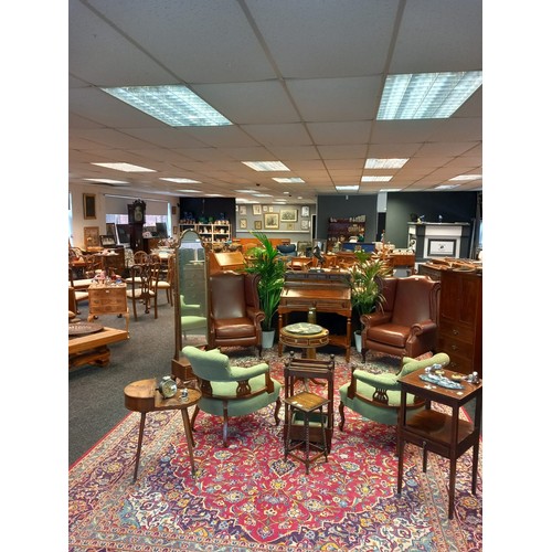 500 - January 2023 Two Day Antique & Interior Sales.
Welcome to our Antique, Collectors and Interior Sales... 