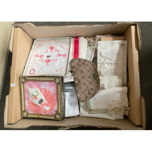 87 - Box containing a quantity of vintage linen, some boxed.