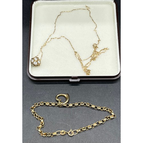 42 - 9ct gold chain with gold pendant, Together with a 9ct gold belcher bracelet with heart charm. [3.79g... 