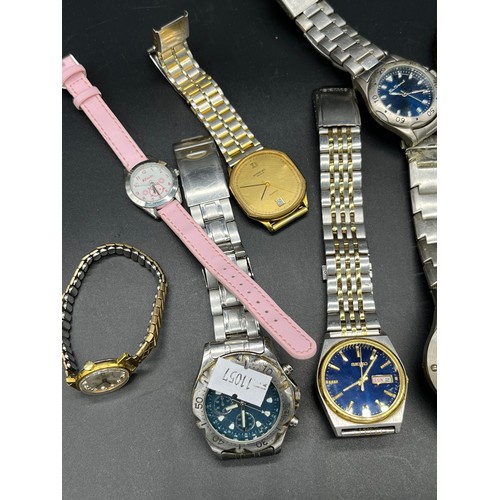 65 - A Selection of watches to include Raymond Weil Geneve Quartz watch, Sekonda and various others