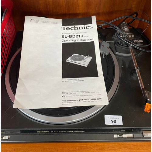 90 - Technics Sl-BD21U turntable with instructions