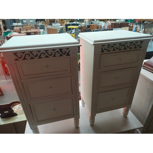 496M - A Pair of white rustic bedside chest of drawers