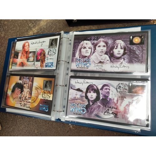 311 - 2 albums of doctor who first day covers