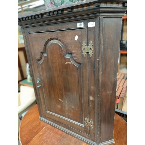 324 - 19th Century oak corner unit