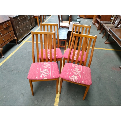 348 - Set of 4 dinning room chairs