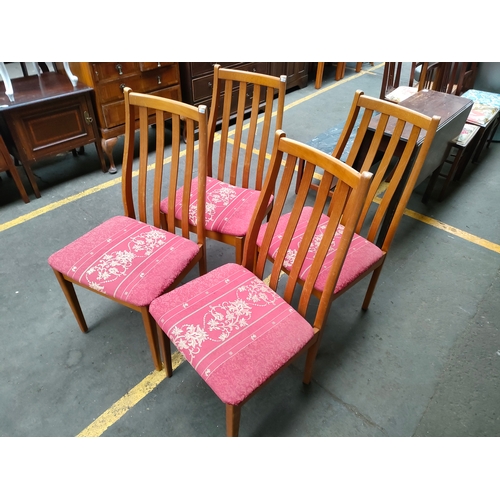 348 - Set of 4 dinning room chairs