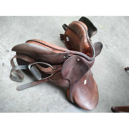 359 - Vintage leather horse saddle