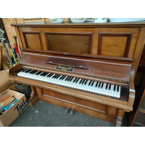 174 - Wieber & co upright piano