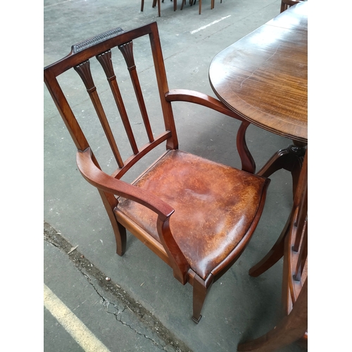 394 - Antique mahogany table and 6 chairs