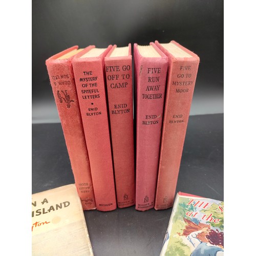 127A - Collection of vintage Enid Blyton books to include 
The school at the turrets
Five go off to camp
Fi... 