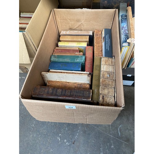 234 - A Box of mixed genre books; Navy Chronicles & The Battles of English History.