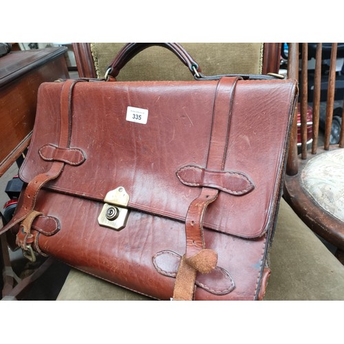 335 - Vintage leather satchel travel bag