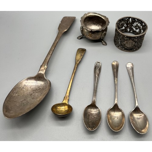 61 - A Selection of silver marked items. Large Victorian London silver serving spoon, Georgian Glasgow si... 