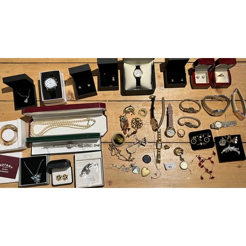 90 - A Collection of silver and costume jewellery. Includes various watches- Lorus & Seiko, various boxed... 