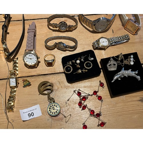 90 - A Collection of silver and costume jewellery. Includes various watches- Lorus & Seiko, various boxed... 