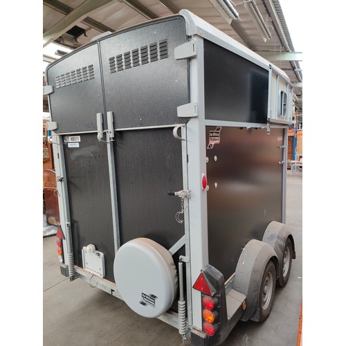 200A - Ifor Williams Horse Trailer, Type- 2Sb, Comes with documentation. Only used once for transporting a ... 