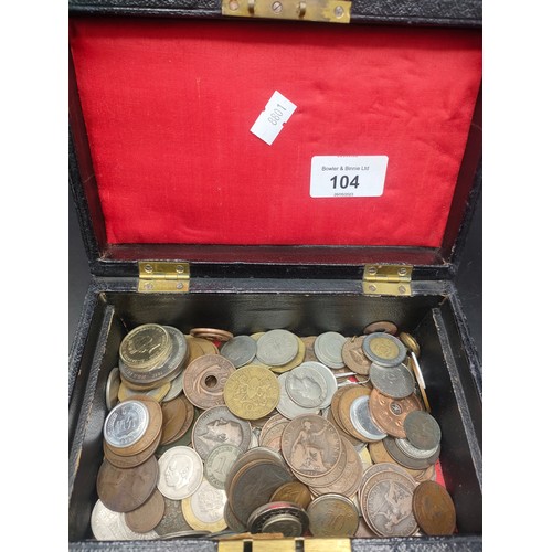 104 - A box of mixed British and world coins