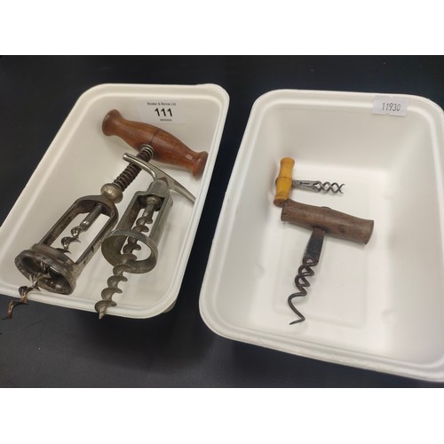 111 - Two boxes of vintage collectable corkscrews