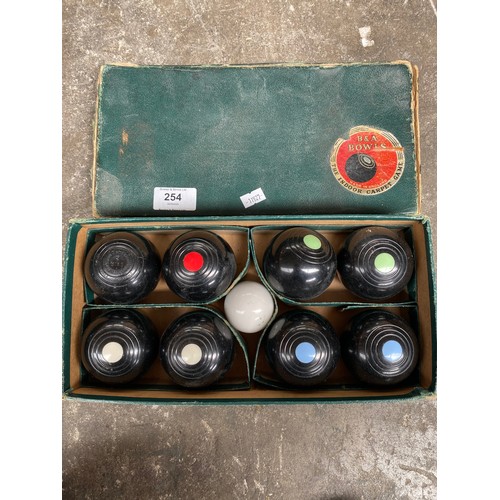 254 - B & A Vintage carpet bowling in Original box