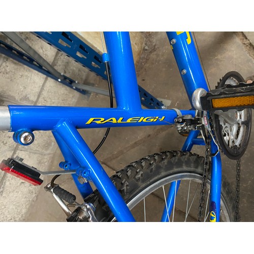 650 - Rayleigh Jamtland woman's mountain bike