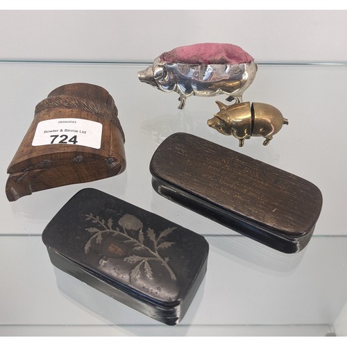 724 - Three various antique snuff boxes- one in the form of a horse hoof. Together with a silver pig pin c... 