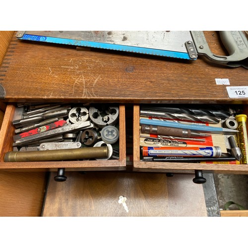 125 - Vintage Moore & Wright joiners multi drawer tool chest full of various measuring and gauge tools.