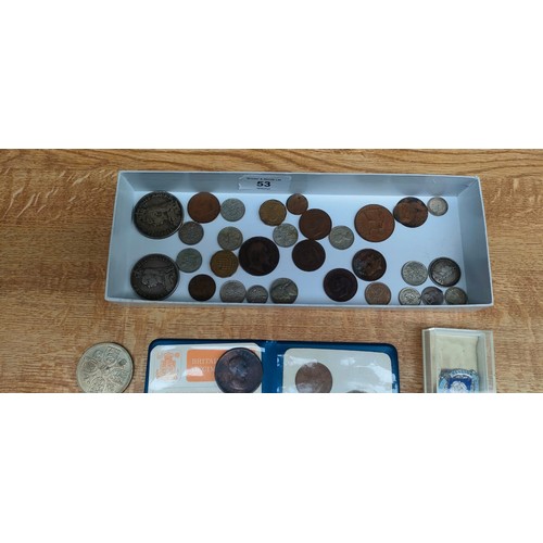 53 - A Selection of mixed coins; 1890 Victoria Half Crown, 1892 Victoria Crown, various crowns, Britain's... 