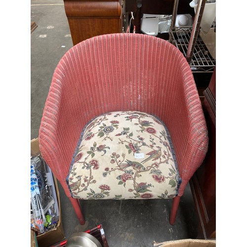 700 - Vintage Llyod loom style bedroom chair