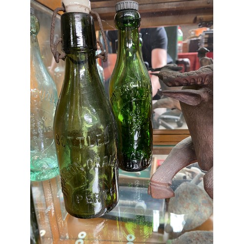 20 - A collection of five antique Alloa & Perth bottles to include names such as; [Younger] [W.Lindsay] [... 