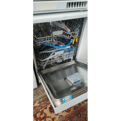 253 - Grundig dishwasher